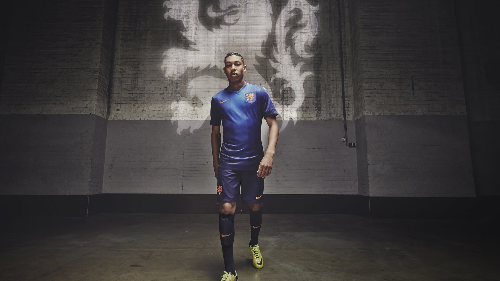 维尔·冯·威克：南非羚羊队的强力前锋，推动球队进攻